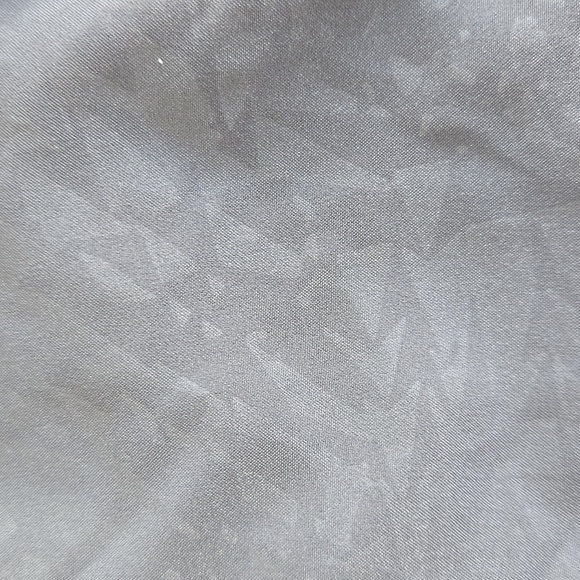 Nike Women’s L Gray Running Shorts EUC Lined Drawstring ZipPocket Active Dri-Fit - Picture 7 of 8